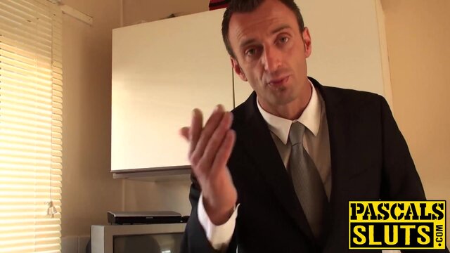 Ex girlfriend Layla Lixx gets fucked in her tight mommy ass