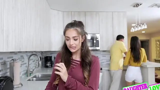 Sofie Reyez & Kitty Carrera In Bake And Swap Vol 1