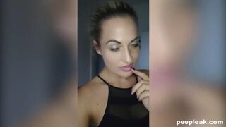 A blonde a day keeps the doctor away! (Horny_Amateur Horny_Amateur)