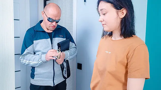 Landlord gets paid in sex